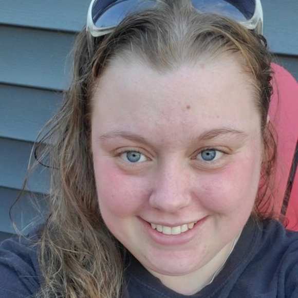 Meet your Posher, Jenna - Picture 1 of 1